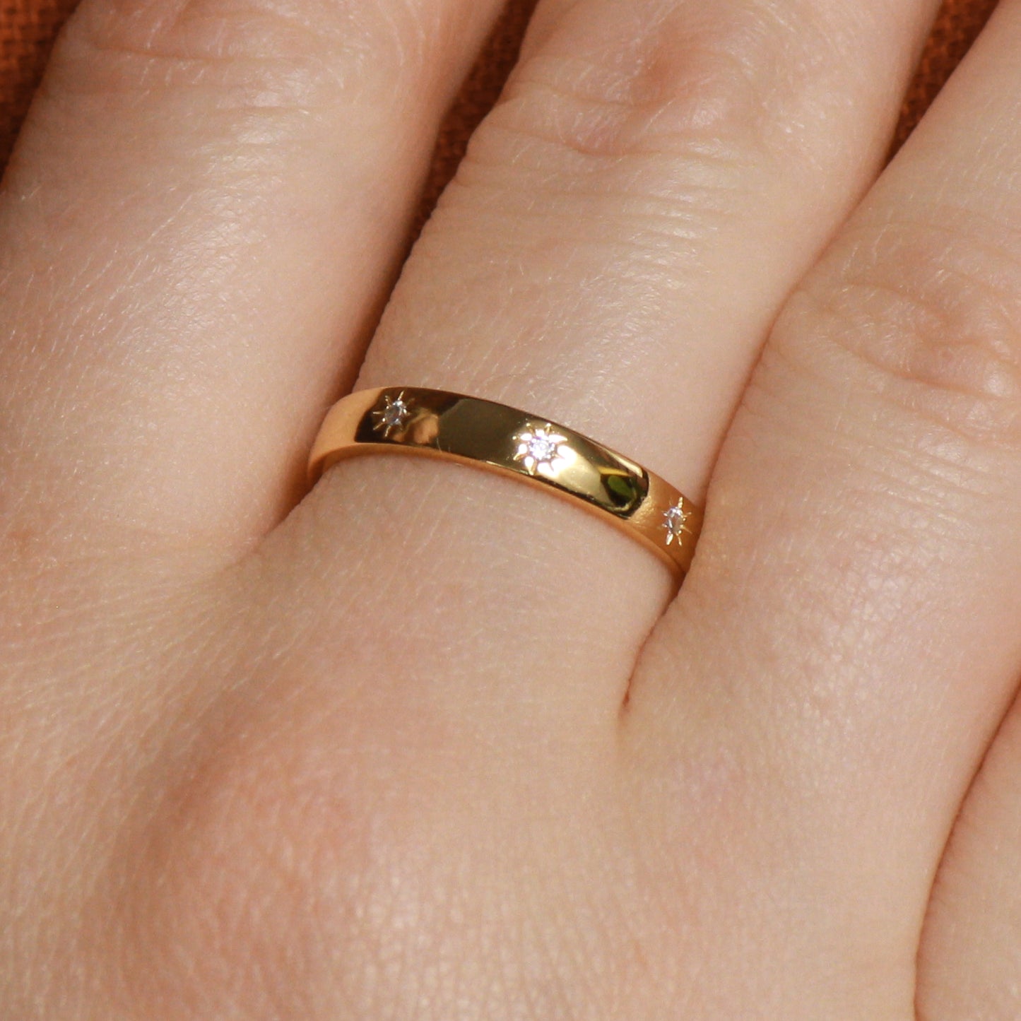 Gold Winnie ring
