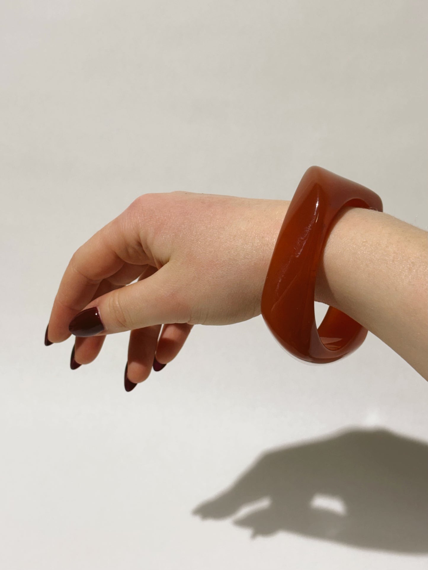 Roly-poly Resin Bangle | Reddish