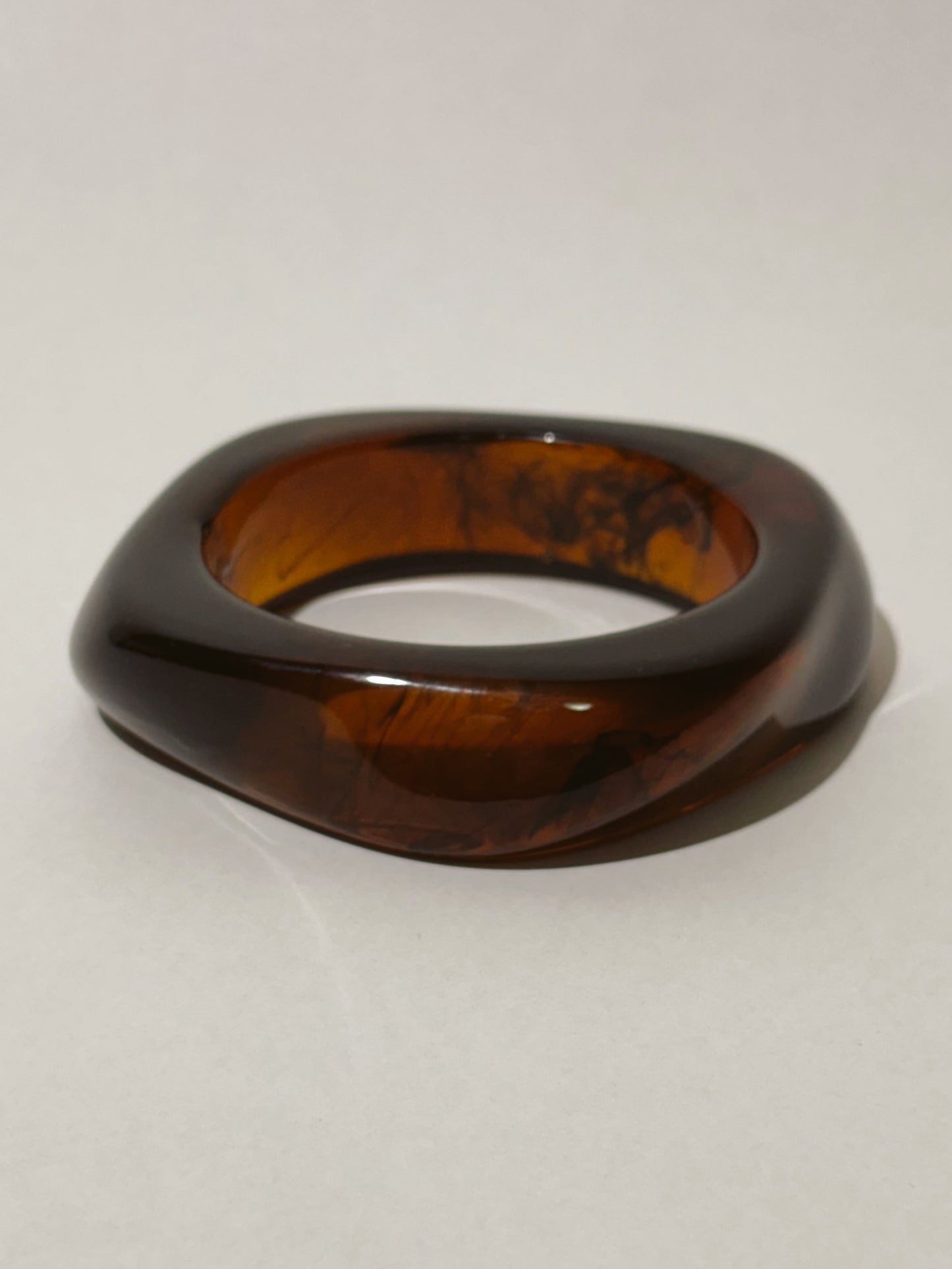 Roly-poly Resin Bangle | Darkest brown