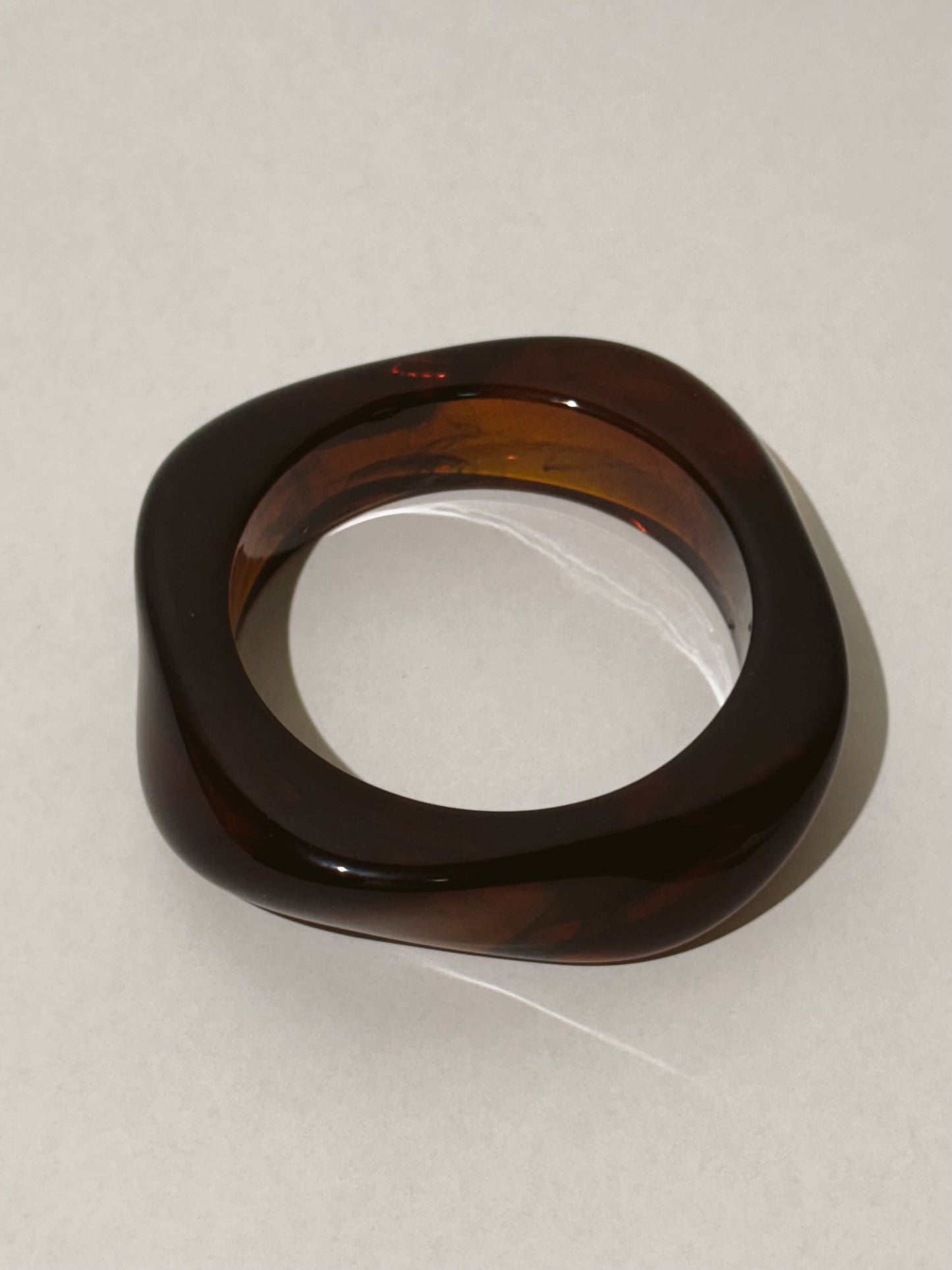 Roly-poly Resin Bangle | Darkest brown
