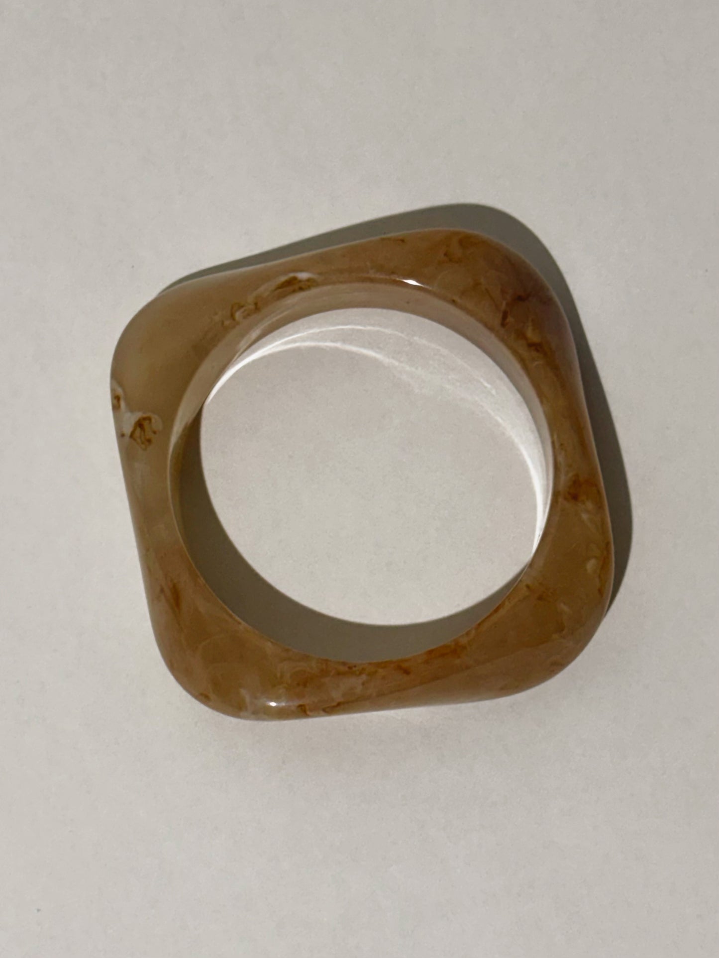 Roly-poly Resin Bangle | Light brown